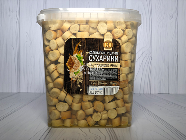 Сухарики с холодцом и хреном в Черноголовке