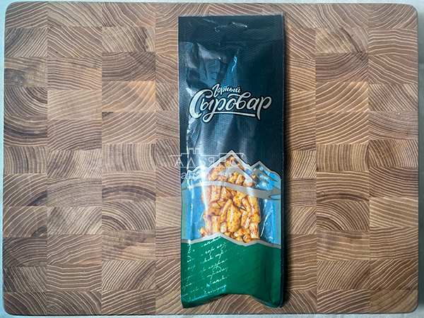 Сыр 60 гр ГОРНЫЙ СЫРОВАР (Бочонок копчёный с аджикой) в Черноголовке