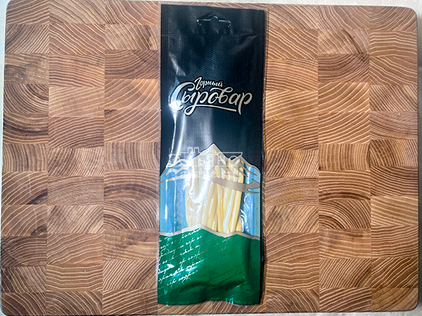 Сыр 60 гр ГОРНЫЙ СЫРОВАР (Нити копчёные) в Черноголовке