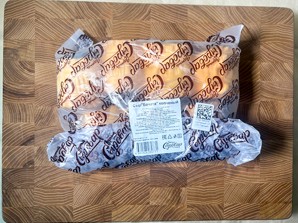 Сыр 1 кг ГОРНЫЙ СЫРОВАР (Бочата копчёный) в Черноголовке